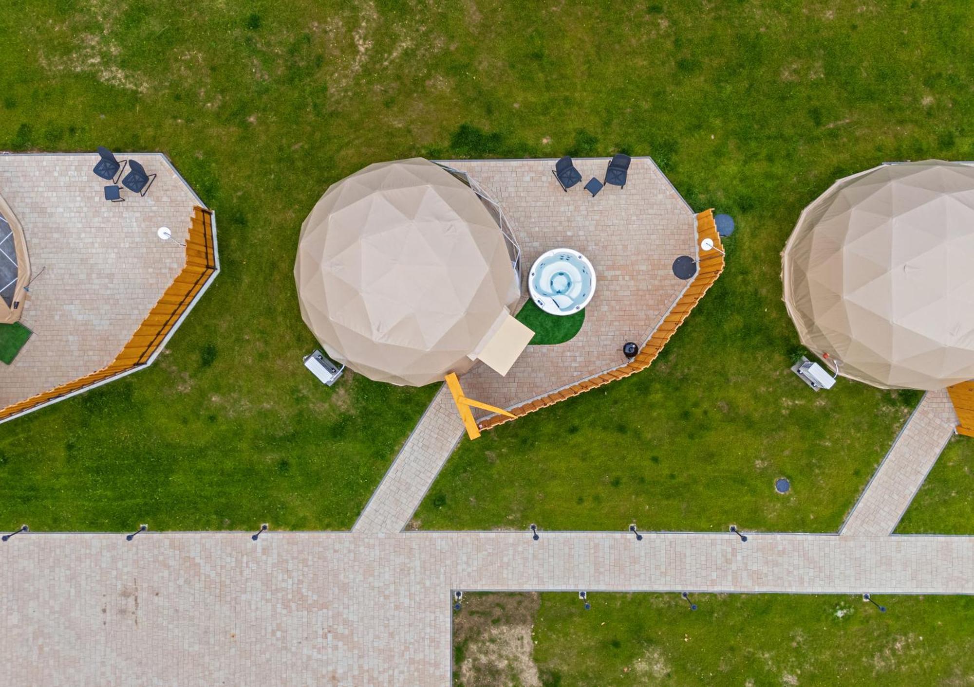 فندق Diamond Glamp & Jacuzzi زاكوباني المظهر الخارجي الصورة