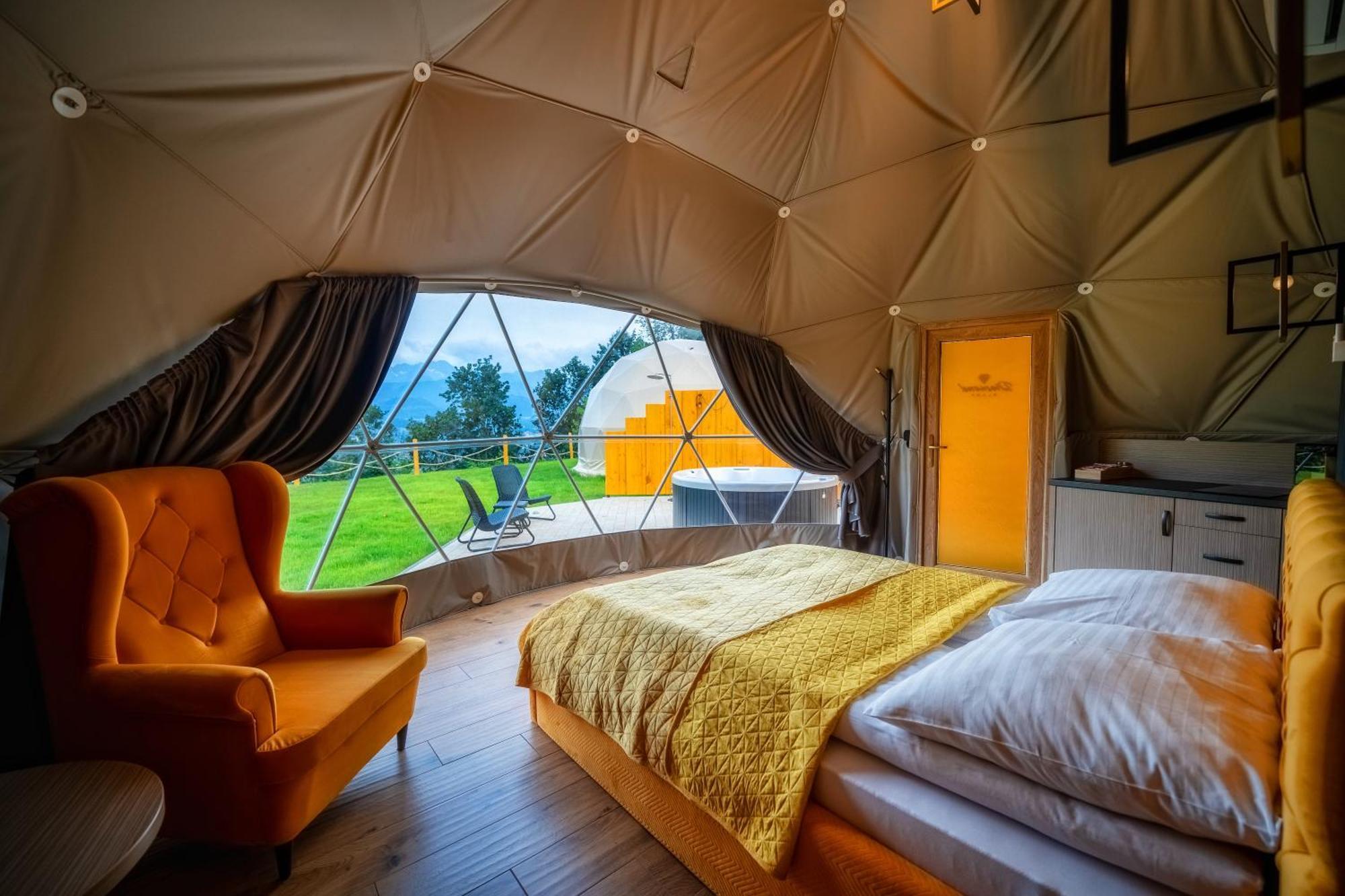 فندق Diamond Glamp & Jacuzzi زاكوباني المظهر الخارجي الصورة